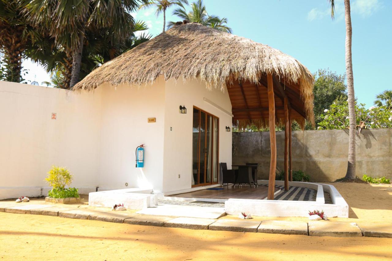 The Blue Lagoon Resort Kalpitiya Exterior foto
