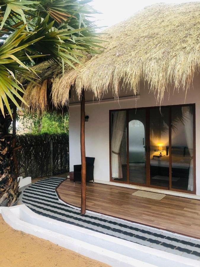 The Blue Lagoon Resort Kalpitiya Exterior foto